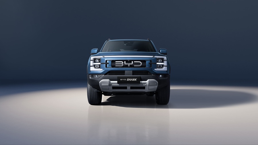 BYD SHARK aduce tehnologia „Super Hybrid” în segmentul pickup-urilor: Performanță electrică și eficiență de top